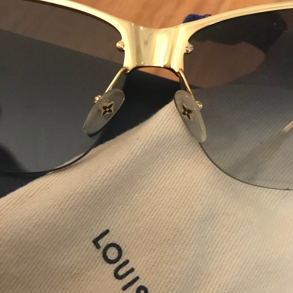 Louis Vuitton Black and Gold Sunglasses - Picture 6 of 13